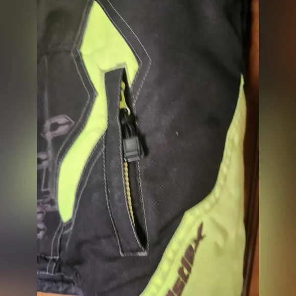 Youth Bolt Castle Jacket - Picture 3 of 16